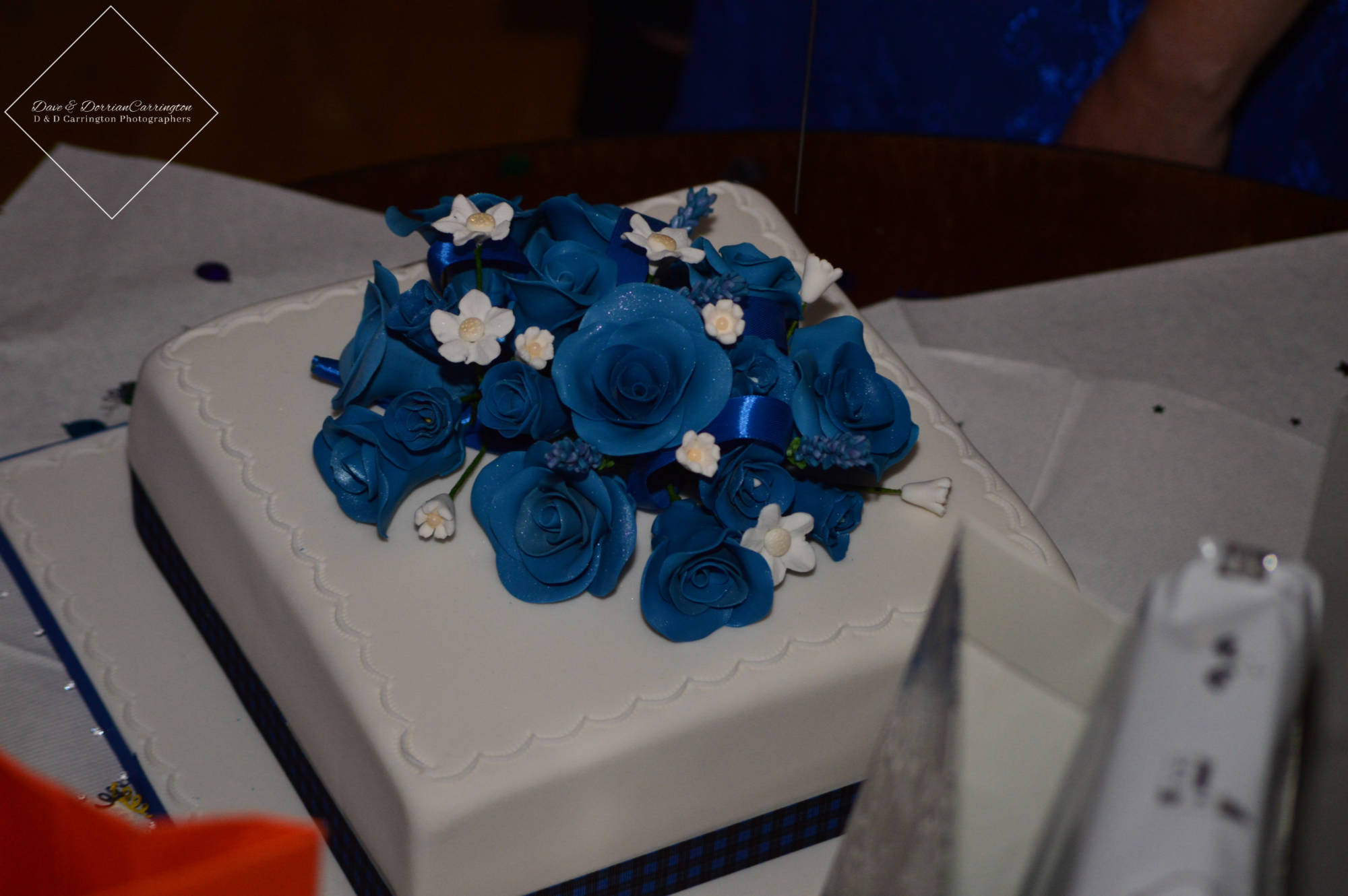 Cutting Cake